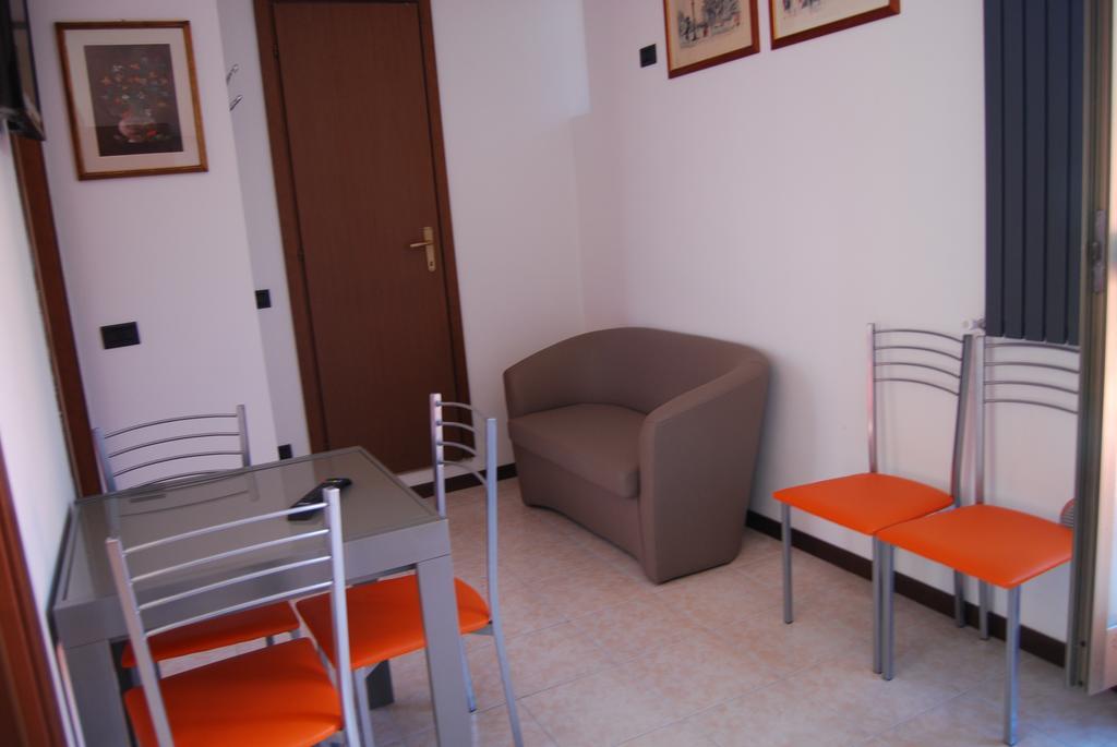 Appartamenti Corneliani II Sirmione Extérieur photo